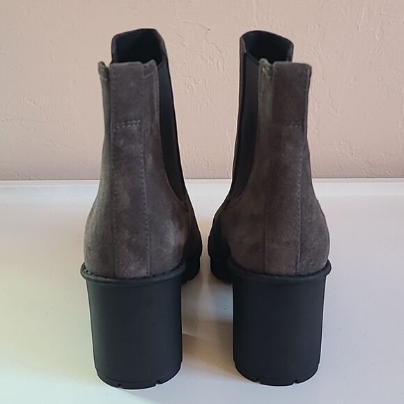 Vince Henderson Weatherproof Suede Chelsea Chunky Ankle Boot Gray Size 10 EU 40 - Picture 4 of 13